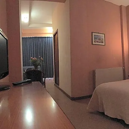 Hotel Giardino Degli Aranci 3*